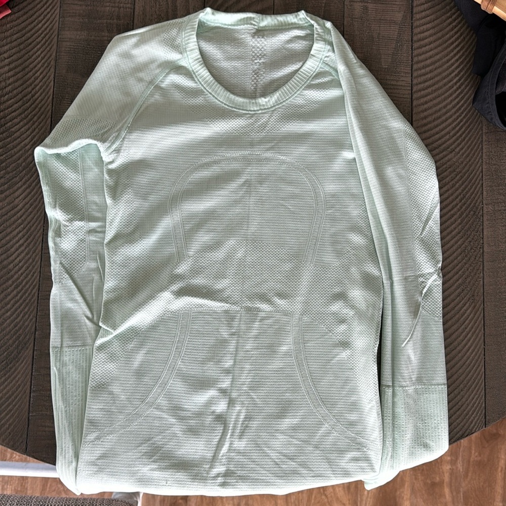 Lululemon long sleeve